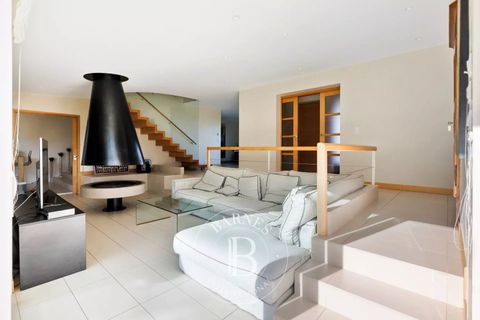 Villa a Urrugne, Pyrenees-Atlantiques, Urrugne - € 2.625.000 | Ref: M1784 - foto 3