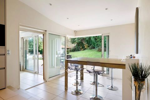 Villa a Urrugne, Pyrenees-Atlantiques, Urrugne - € 2.625.000 | Ref: M1784 - foto 10