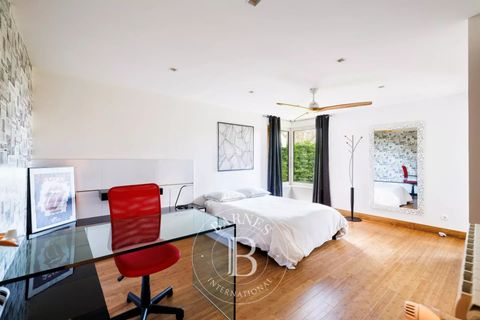 Villa a Urrugne, Pyrenees-Atlantiques, Urrugne - € 2.625.000 | Ref: M1784 - foto 17