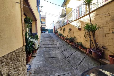 Garage i Guidonia Montecelio, Rome, Guidonia Montecelio - € 79.000 | Ref: 256 - foto 1