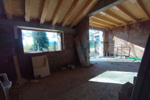 Villa a Schio, Vicenza, Schio - € 230.000 | Ref: DS5171 - foto 4