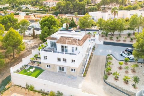 Villa i La Nucia, Alicante, La Nucia - € 1.245.000 | Ref: ALT65078 - foto 34