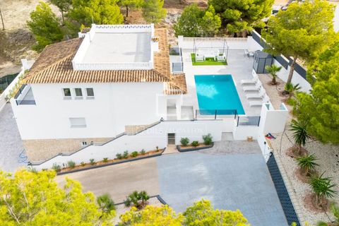 Villa i La Nucia, Alicante, La Nucia - € 1.245.000 | Ref: ALT65078 - foto 36