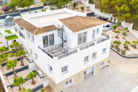 Villa i La Nucia, Alicante, La Nucia - € 1.245.000 | Ref: ALT65078 - foto 33
