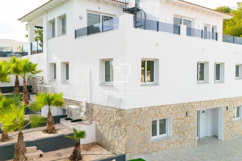 Villa i La Nucia, Alicante, La Nucia - € 1.245.000 | Ref: ALT65078 - foto 32