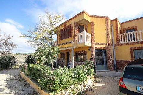 Villa a Monovar, Alicante, Monovar - € 449.995 | Ref: GMJ1143 - foto 11