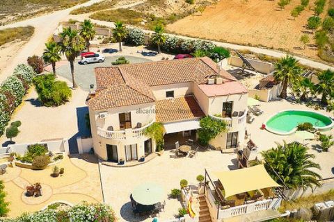 Villa i Barbarroja, Alicante, Barbarroja - € 549.500 | Ref: CVBB1474 - foto 1