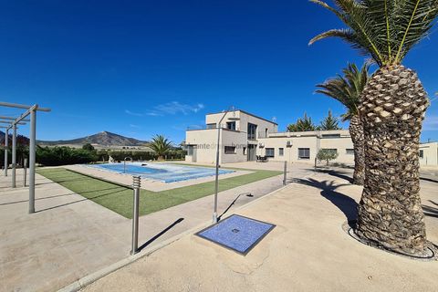 Villa i Yecla, Murcia, Yecla - € 499 000 | Ref: CMD2955 - foto 3