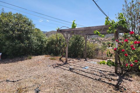 Cave house i Alguena, Alicante, Alguena - € 135.000 | Ref: IVO13750 - foto 7