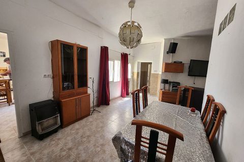 Cave house i Alguena, Alicante, Alguena - € 135.000 | Ref: IVO13750 - foto 15
