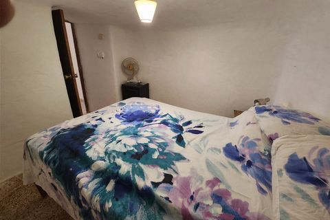 Cave house i Alguena, Alicante, Alguena - € 135.000 | Ref: IVO13750 - foto 20
