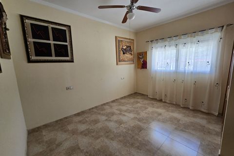 Villa a Sax, Alicante, Sax - € 499.999 | Ref: IVE13841 - foto 16