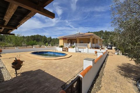 Villa a Sax, Alicante, Sax - € 499.999 | Ref: IVE13841 - foto 31