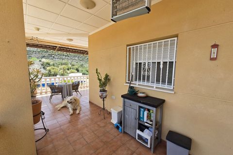 Villa a Sax, Alicante, Sax - € 499.999 | Ref: IVE13841 - foto 36