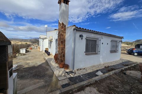 Villa a Monovar, Alicante, Monovar - € 189.995 | Ref: IVD13845 - foto 5