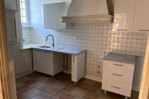 Villa in Ruffec, Charente, Ruffec - € 775/month | Ref: 802205 - photo 3