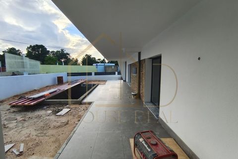 Villa i Quinta do Anjo, Setubal, Quinta do Anjo - € 750 000 | Ref: CAS_148 - foto 25
