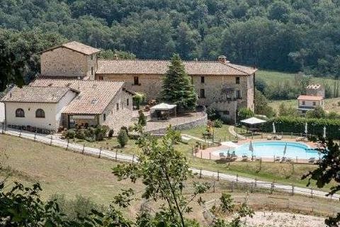 Landejendom i Umbertide, Perugia, Umbertide - € 1.680.000 | Ref: UMB1-768508 - foto 1