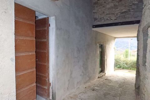 Villa a Tresana, Massa and Carrara, Tresana - € 130.000 | Ref: 632B-768847 - foto 30