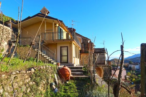Villa a Pontremoli, Massa and Carrara, Pontremoli - € 190.000 | Ref: 634B-768881 - foto 2