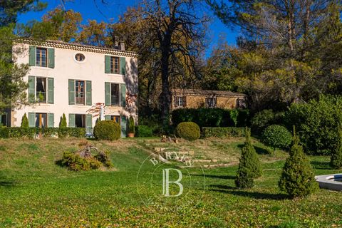 Landejendom i Valensole, Alpes-de-Haute-Provence, Valensole - € 1.200.000 | Ref: 86464113 - foto 1
