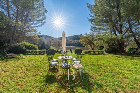 Landejendom i Valensole, Alpes-de-Haute-Provence, Valensole - € 1.200.000 | Ref: 86464113 - foto 19