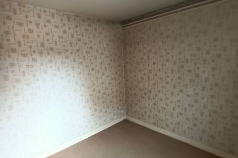 Villa i Aze, Saone-et-Loire, Aze - € 99.000 | Ref: 11921CY301 - foto 8