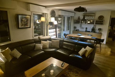 Lejlighed i Drancy, Seine-Saint-Denis, Drancy - € 234.500 | Ref: 3011442206 - foto 1