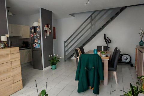 Lejlighed i Saintes, Charente-Maritime, Saintes - € 169.000 | Ref: 196030 - foto 1