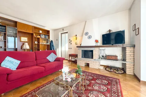 Villa i Pettenasco, Novara, Pettenasco - € 390.000 | Ref: 5-PETALV - foto 8