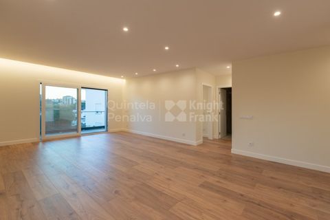 Lejlighed i Cascais, Lisbon, Cascais - € 1.250.000 | Ref: PROP-33914 - foto 2