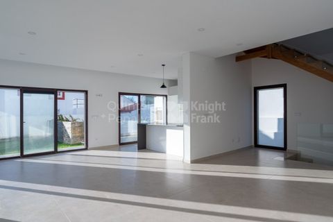 Villa i Cascais, Lisbon, Cascais - € 1.700.000 | Ref: PROP-030825 - foto 3