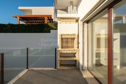 Villa i Cascais, Lisbon, Cascais - € 1.700.000 | Ref: PROP-030825 - foto 7