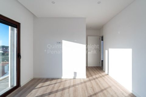 Villa i Cascais, Lisbon, Cascais - € 1.700.000 | Ref: PROP-030825 - foto 20