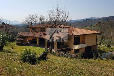 Villa i Lucca, Lucca, Lucca - € 870.000 | Ref: 5727 - foto 3