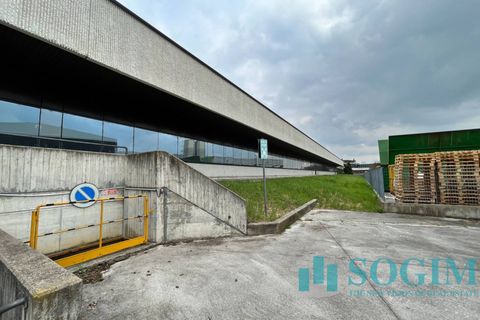 L'establiment comercial a Cusago, Milan, Cusago - € 12.500/mes | Ref: 37545 - foto 12