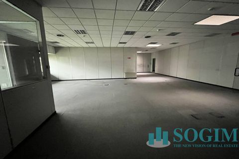 L'establiment comercial a Cusago, Milan, Cusago - € 12.500/mes | Ref: 37545 - foto 22