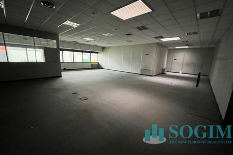 L'establiment comercial a Cusago, Milan, Cusago - € 12.500/mes | Ref: 37545 - foto 23