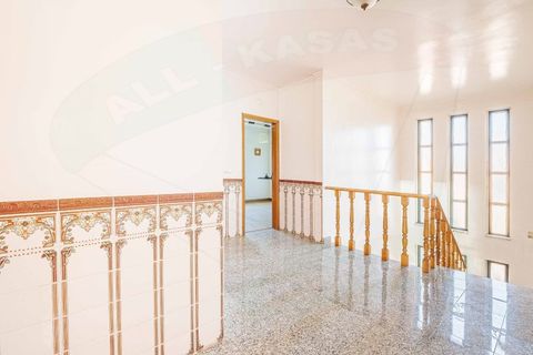 Villa i Cacem, Lisbon, Cacem - € 775 000 | Ref: 001.070.144 - foto 32