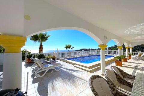 Villa i Torrox, Malaga, Torrox - € 769.000 | Ref: A4U2528 - foto 6