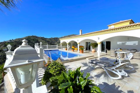 Villa i Torrox, Malaga, Torrox - € 769.000 | Ref: A4U2528 - foto 18