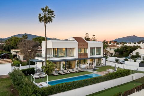 Villa a Estepona, Malaga, Estepona - € 5.995.000 | Ref: CP07800 - foto 2