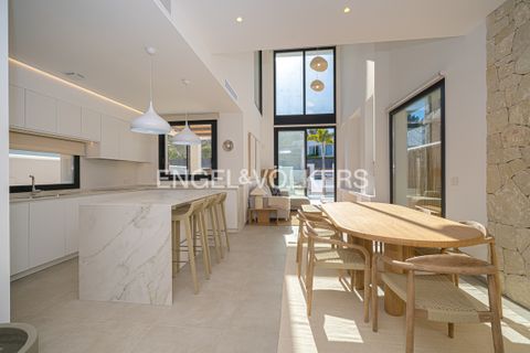 Villa i Albir, Alicante, Albir - € 895.000 | Ref: W-02MJHC - foto 1