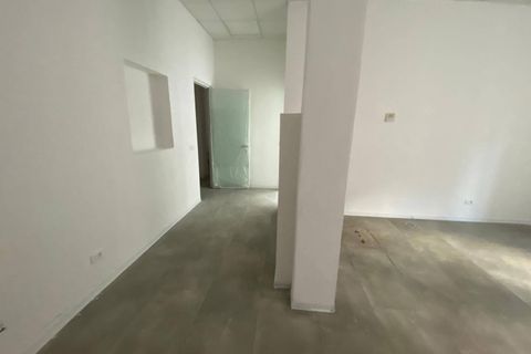 Erhvervsejendom i Pontedera, Pisa, Pontedera - € 300.000 | Ref: 2025P089 - foto 5