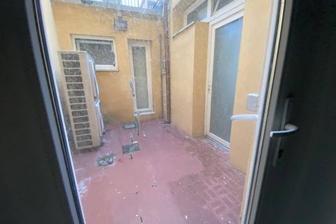Erhvervsejendom i Pontedera, Pisa, Pontedera - € 300.000 | Ref: 2025P089 - foto 9