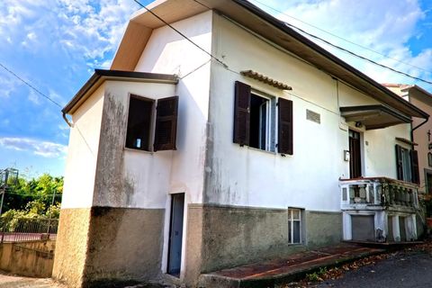Villa i Aulla, Massa and Carrara, Aulla - € 100.000 | Ref: LUN-1886 - foto 2