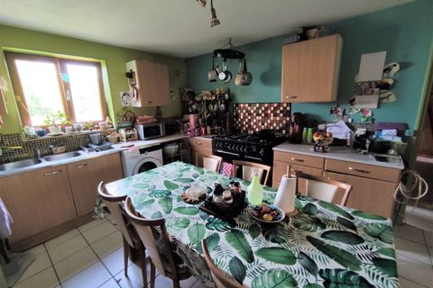Villa i Largeasse, Deux-Sevres, Largeasse - € 200.000 | Ref: BVI72135 - foto 8