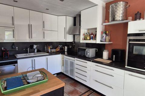 Villa i Fourques, Gard, Fourques - € 335.000 | Ref: VM1037-ACTIVPATRIMONIA - foto 4