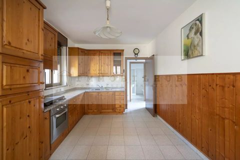 Villa a Giussano, Monza and Brianza, Giussano - € 109.000 | Ref: Ser109 - foto 8