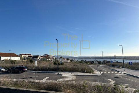 Helårsgrund i Barreiro, Setubal, Barreiro - € 185.000 | Ref: AG023434 - foto 16